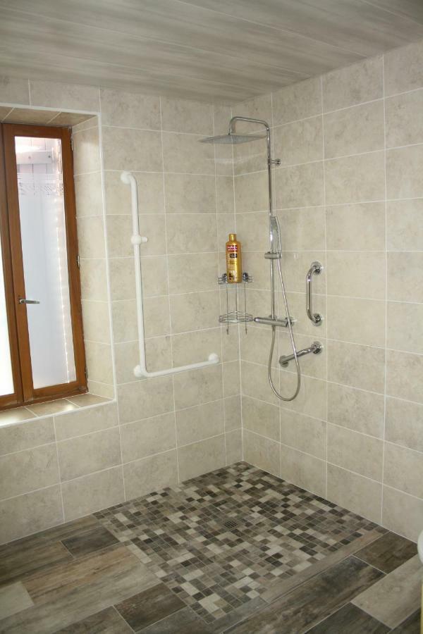 Chambre D'Hote Le Mercier Calmont  المظهر الخارجي الصورة